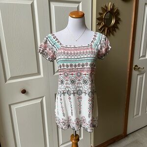 Roz & Ali Cream Top Fitted Smocked Blouse